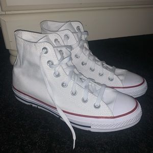 Brand New Hightop Converse!